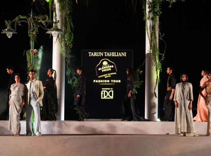 Tarun Tahiliani showcases new collection at Blenders Pride Fashion Tour